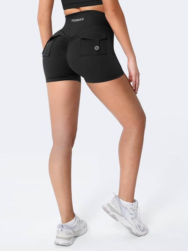 Detalle 2 de YEOREO CoreFlex scrunch workout shorts with pockets for women (high-waisted biker shorts)