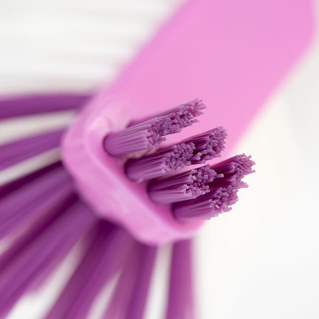 Detalle 1 de Spontex Dish Brush for Washing Up Pink