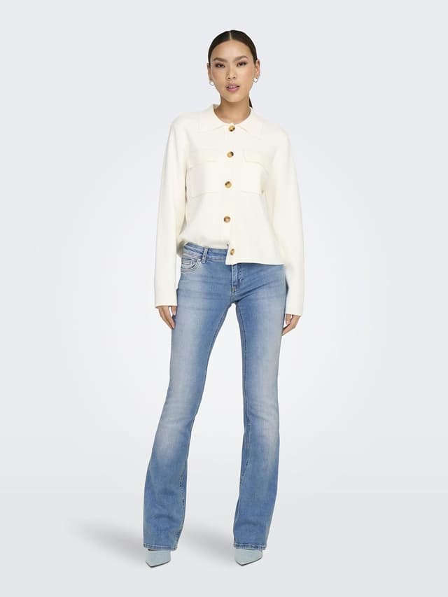Detalle de ONLY Female Flared-Jeans ONLBLUSH mit niedrigem Bund – Flared Fit aus Baumwolle