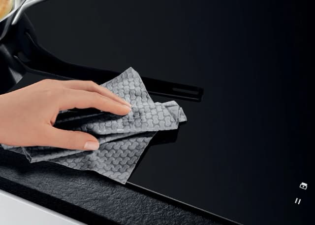 Thumbnail 6 de AEG TO64IM0FXB 4‑Zonen Induktionskochfeld