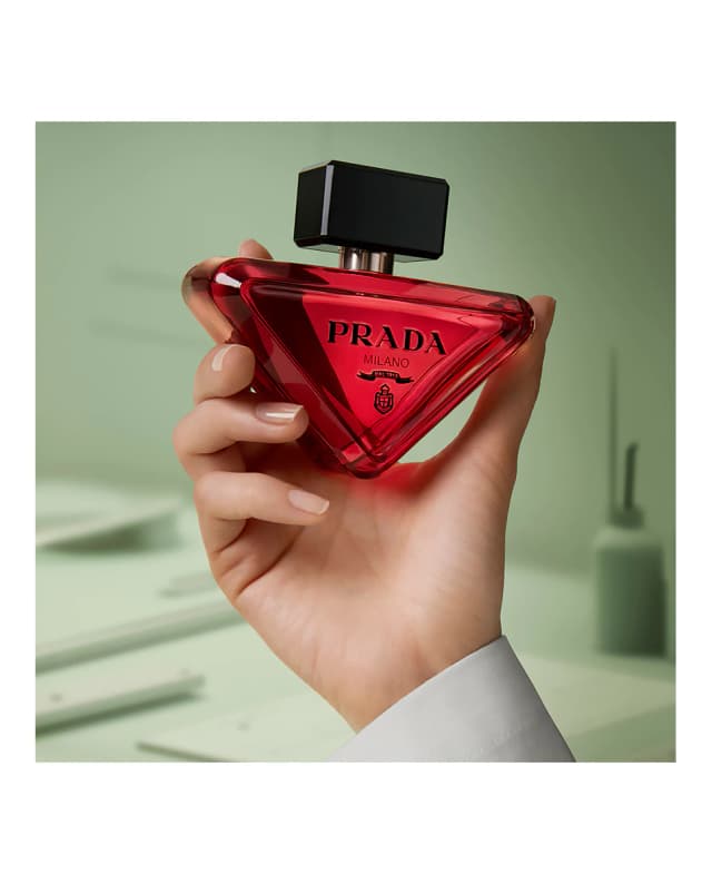 Detalle de Prada Paradoxe Radical Essence perfume 50 ml