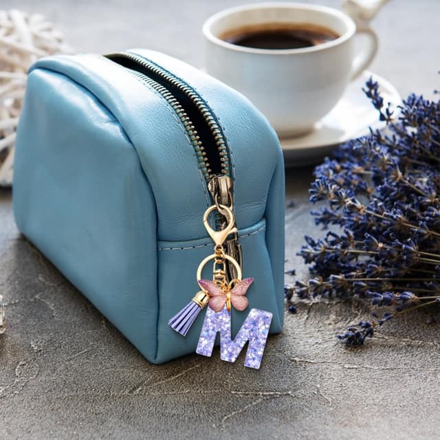 Detalle 2 de MORSUNBELA Schlüsselanhänger Buchstabe 10 cm