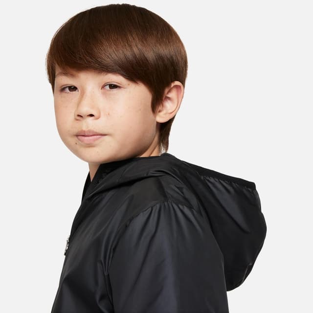 Detalle de Nike boys’ Y Nk Thrm Rpl Park20 Case rain jacket (with front zip)