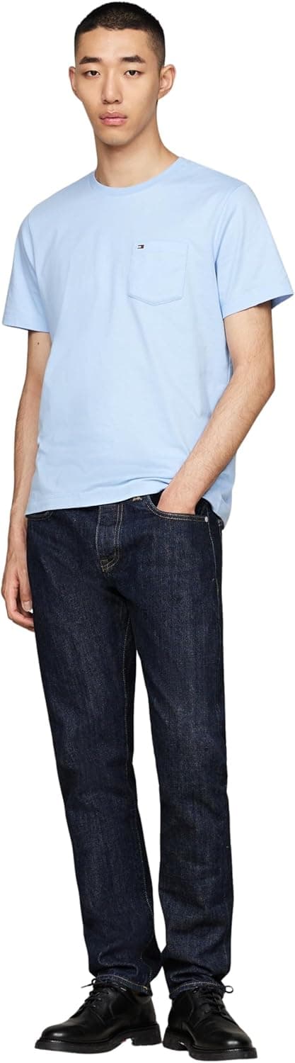 Detalle 2 de Tommy Hilfiger T-Shirt manches courtes homme Essential à poche poitrine en coton