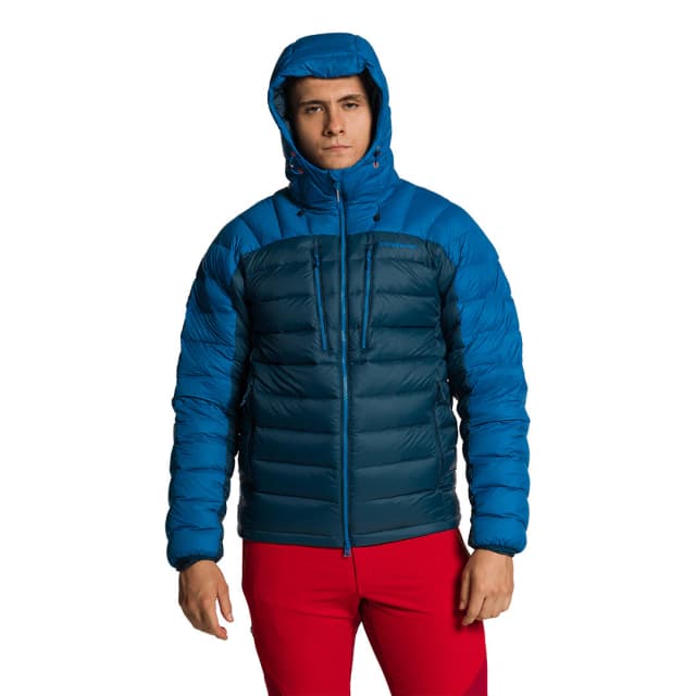 Detalle de Trangoworld Chaqueta de hombre Lugo v02 con plumón reciclado europeo y tejido reciclado