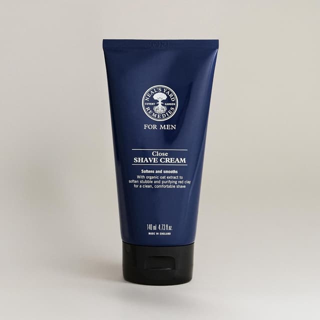 Detalle 2 de Neal's Yard Remedies Close Shave Cream 140ml