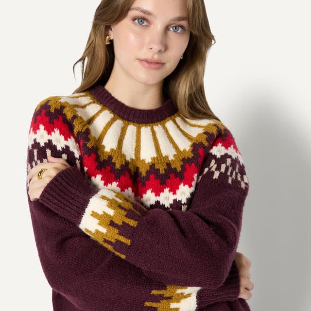 Detalle de Amazon Essentials women’s oversized-fit Fair Isle crewneck jumper (Demi’s pick)