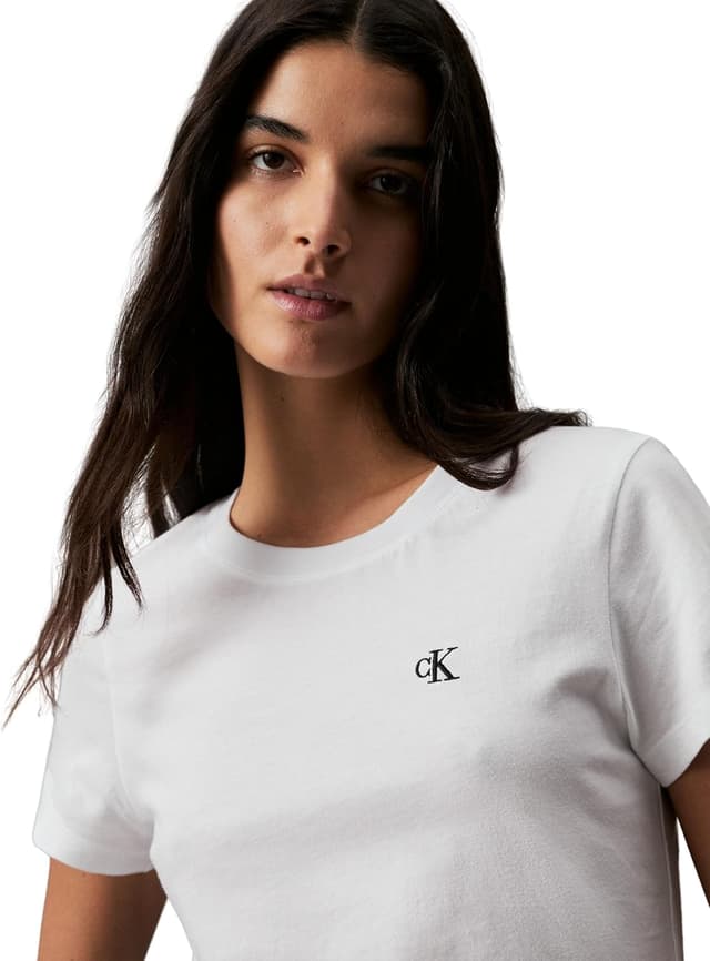 Detalle de Calvin Klein Jeans Femme CK Embroidery Slim Tee J20J212883 (manches courtes) en tricot blanc Bright White
