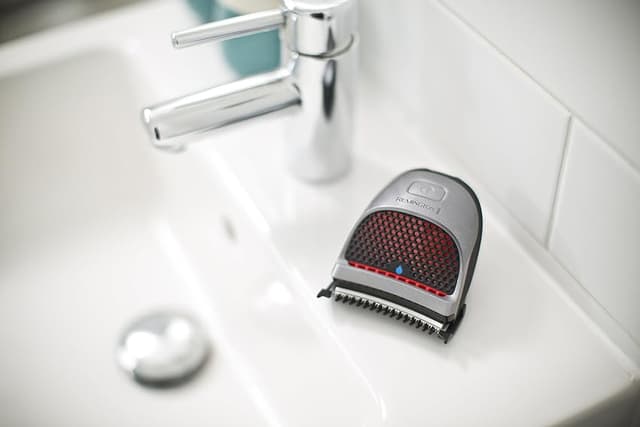 Detalle 2 de Remington QuickCut HC4250 Máquina cortar pelo 0,5–15 mm