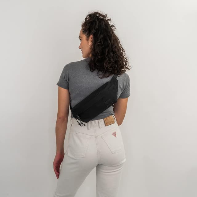 Thumbnail 6 de JOHNNY URBAN Tom sac banane noir unisexe imperméable (porté taille ou croisé)