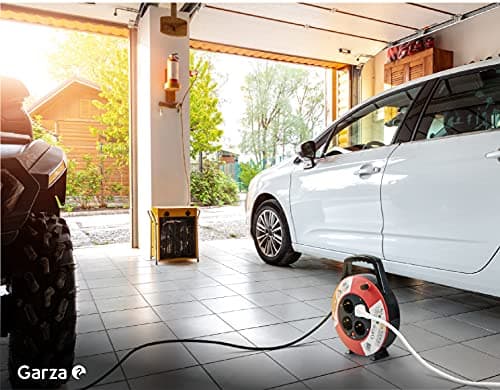 Detalle 2 de Garza Power enrollacables doméstico de 5 metros con asa y 4 tomas Schuko (negro y rojo)