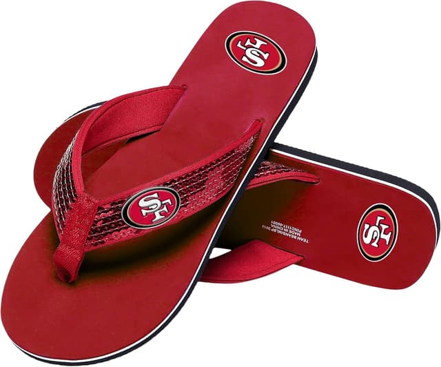 Detalle de FOCO Women’s NFL Team Logo Sequin Strap Sandals (Flip-Flops)