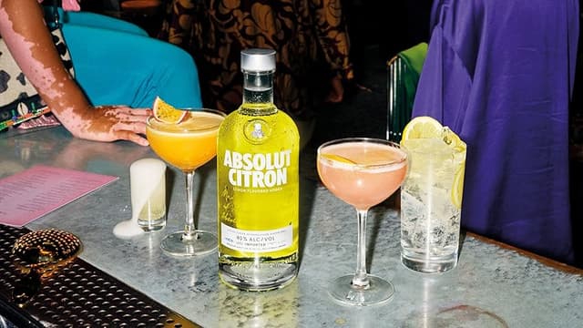 Thumbnail 3 de Absolut Citron Vodka 🍋 700 ml
