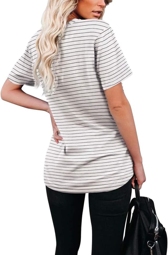 Detalle de WIHOLL Women’s Summer Scoop/V-Neck Pocket Tee Shirt (Short Sleeve, Loose Fit)