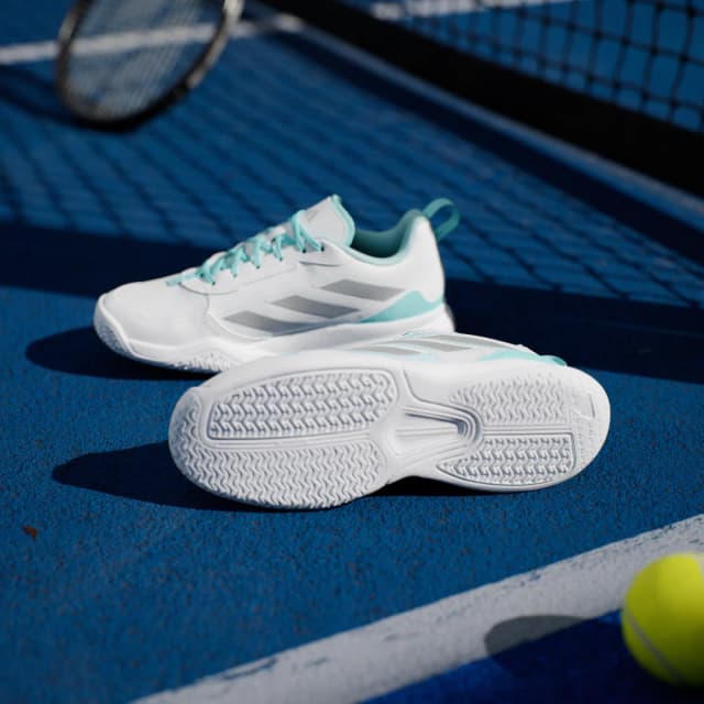 Detalle de Adidas Avaflash Low Tennis blanco