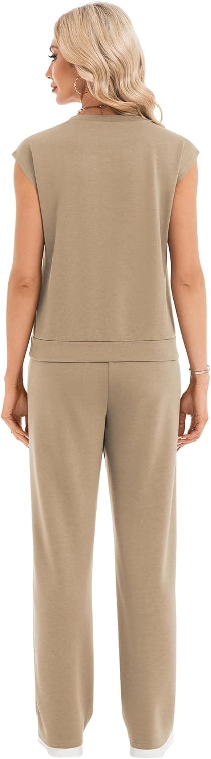 Detalle de IVIR two piece tracksuit set