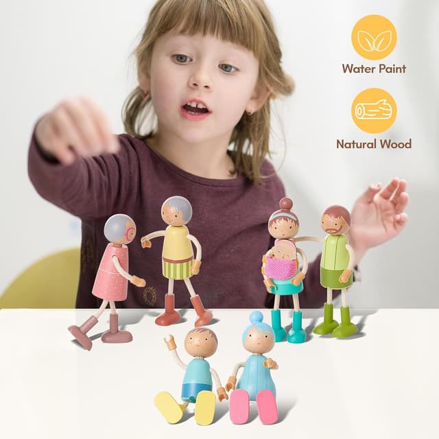 Detalle 1 de Wooden dollhouse family set of 7