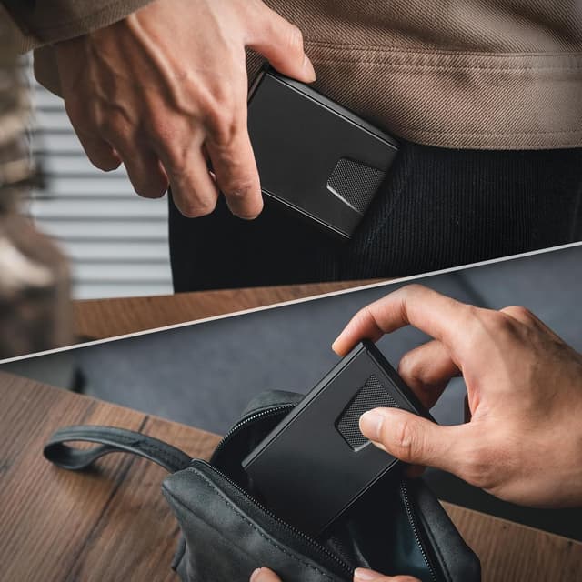 Detalle de VULKIT Slim Aluminium Credit Card Holder with RFID Blocking (Black) – pop-up minimalist case