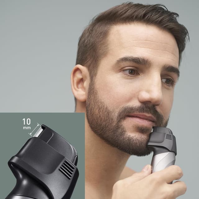 Detalle 2 de Panasonic ER-GY60-H503 recortadora 33 mm