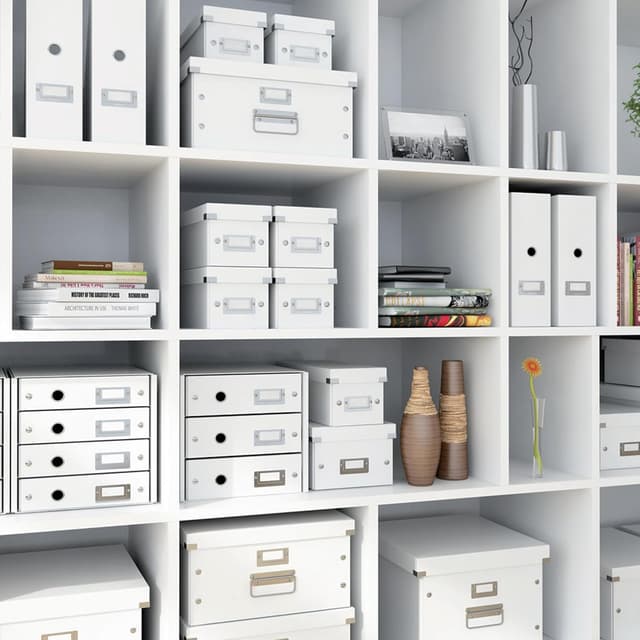 Detalle de Leitz Click Store Portariviste A4 60470001 in bianco metallizzato