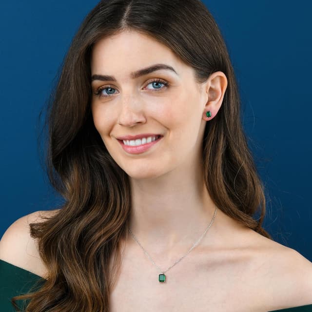 Detalle de namana Collana da donna in Argento Sterling 925 con pietra smeraldo rettangolare e scatola regalo (taglia S)