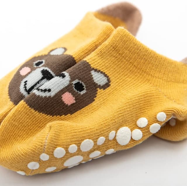 Detalle 1 de Exemaba Baby non-slip grips ankle socks (5 pairs) for toddlers – cartoon anti-skid for boys & girls