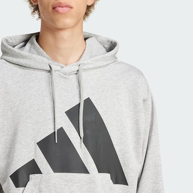 Detalle 2 de adidas Essentials Hoodie sudadera hombre M 70% ♻
