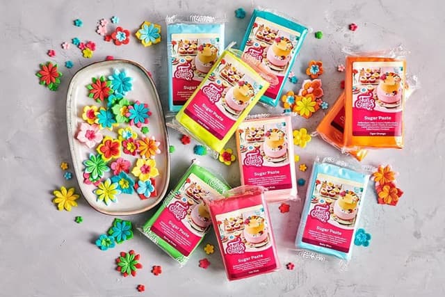 Thumbnail 5 de FunCakes Pasta de Azúcar Rosa 1 kg 🍰