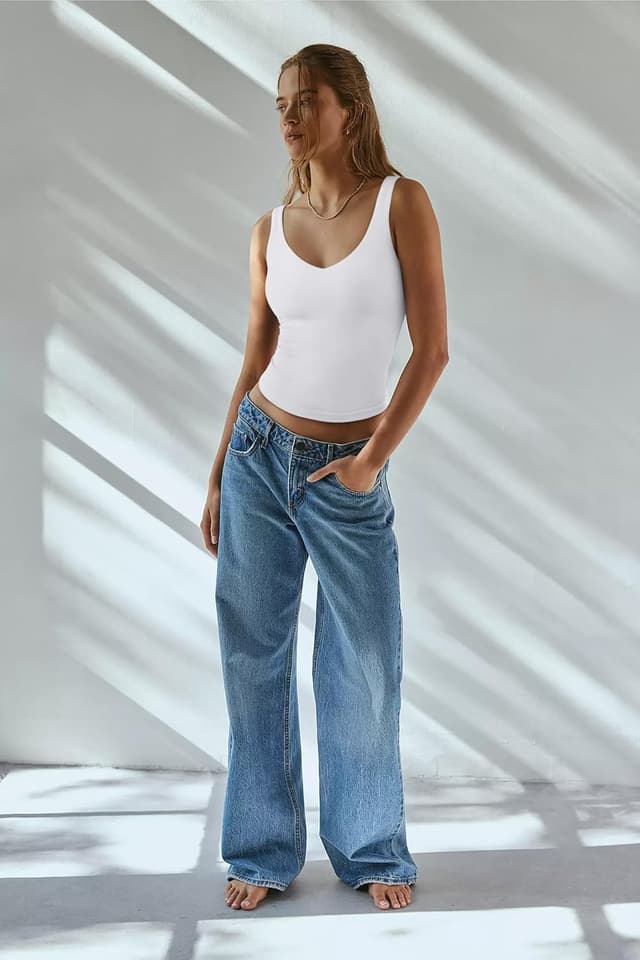 Detalle de REORIA Tank Tops V Neck 2026