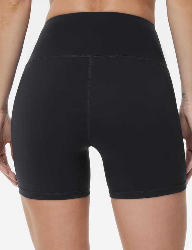 Detalle 2 de THE GYM PEOPLE Women’s High-Waist Yoga Shorts with Tummy Control Compression