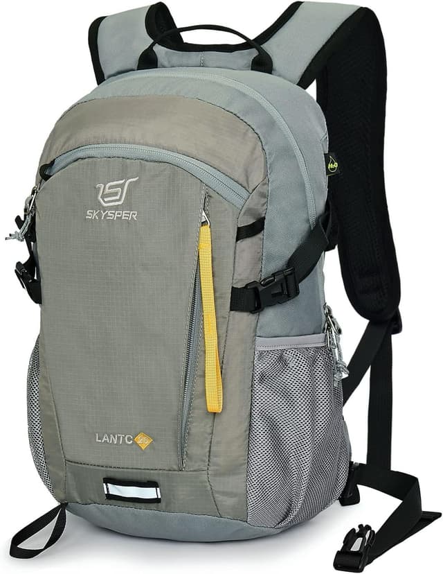 Detalle de SKYSPER Small Hiking Backpack 20L
