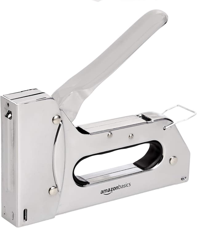 Detalle de Amazon Basics heavy duty stapler gun 1000