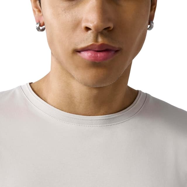 Detalle 2 de Orecchini acciaio argento Emporio Armani uomo