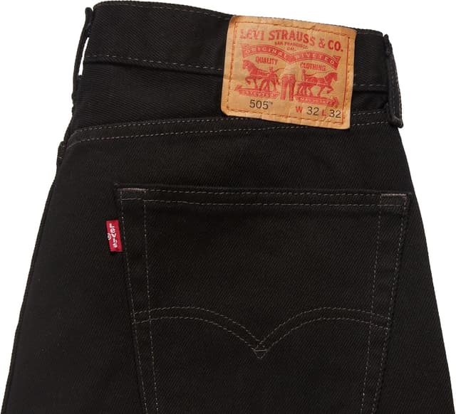 Detalle de Levi’s Men’s Jeans 505 Regular Fit with 5-pocket style