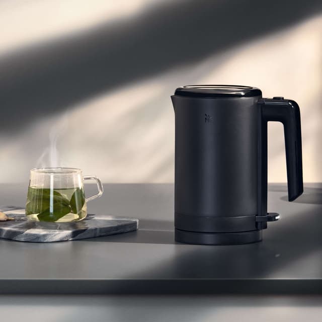 Thumbnail 1 de WMF Kitchenminis Deep Black 0,8 L hervidor 1.800 W