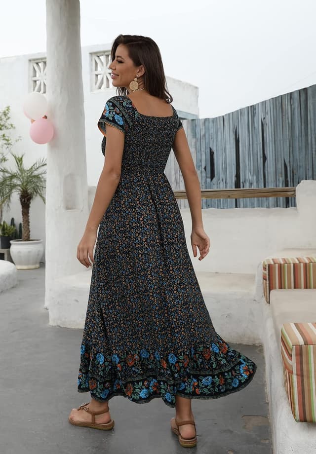 Detalle de Summer Floral Smocked Maxi Dress for Women (2026) – Rayon Boho Tiered A-Line Beach & Party Dress