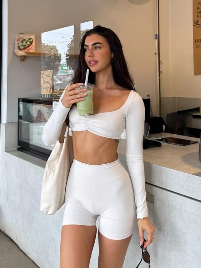 Detalle de BLONGW high-waisted cycling shorts for women with tummy control – black gym & running biker shorts