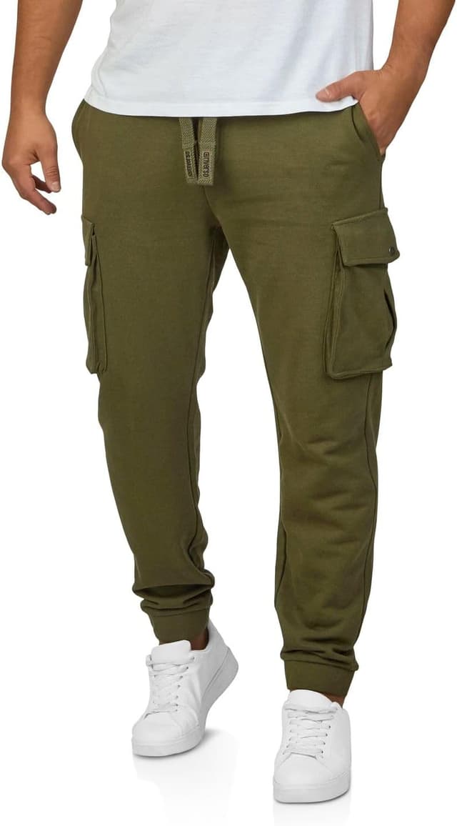Detalle de riverso RIVLoris pantaloni cargo lunghi da uomo in stile jogger con tasche