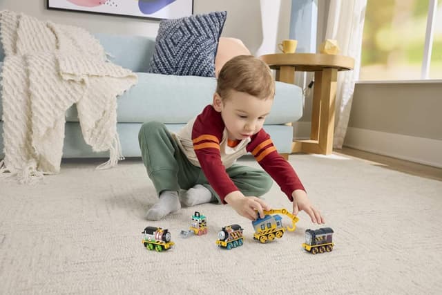 Detalle 2 de Fisher-Price Coffret 5 véhicules Thomas 3 ans