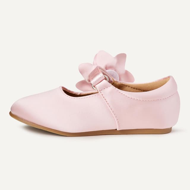 Detalle de Amazon Essentials Girl’s Mary Jane Flats with adjustable strap and cushioned insole