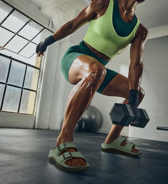 Detalle de KuaiLu Women’s Recovery Sandals with Arch Support – Double-Buckle Slip-On Slides for Plantar Fasciitis