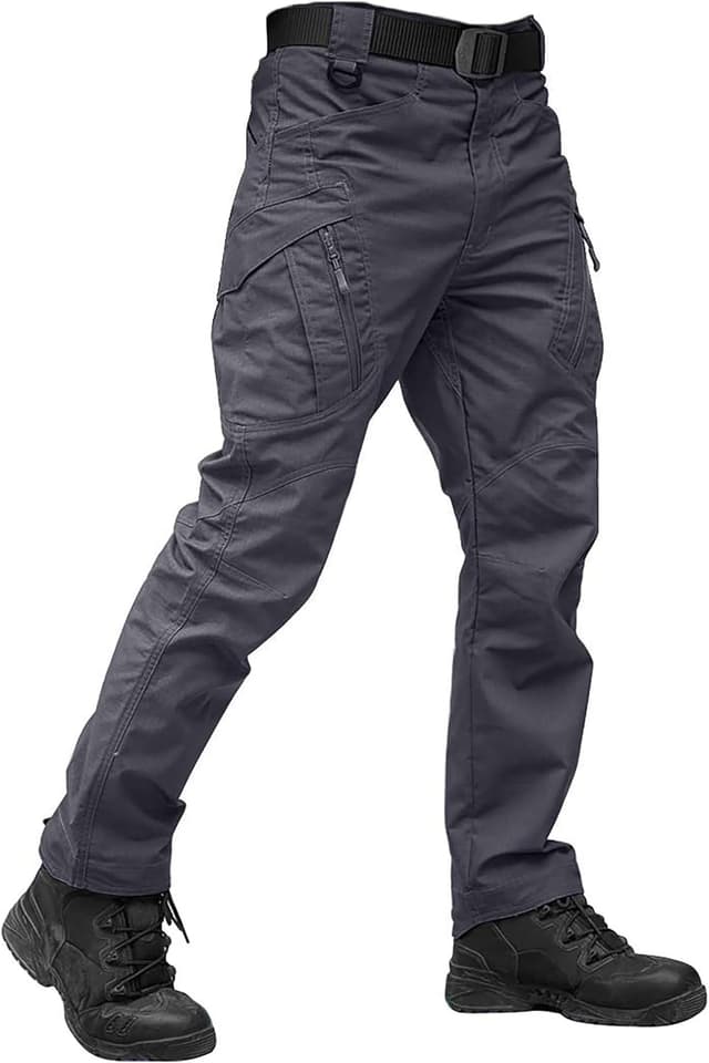 Detalle de TACVASEN cotton-blend men’s outdoor hiking trousers with multi-pockets