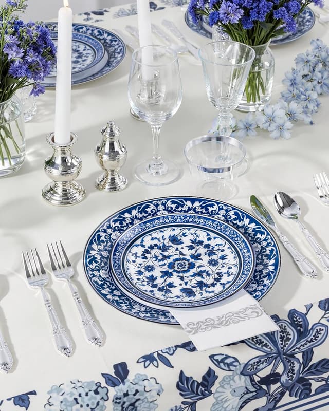 Thumbnail 6 de Hioasis 60pcs Blue Plastic Plates Set (Blue & White Floral Porcelain Design) - 10.25" Dinner & 7.5" Dessert Plates