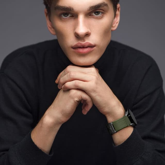 Detalle de Joehwerr 18mm Braided Stretch Nylon Sport Strap with Parachute Buckle (Army Green) – compatible with select Garmin models