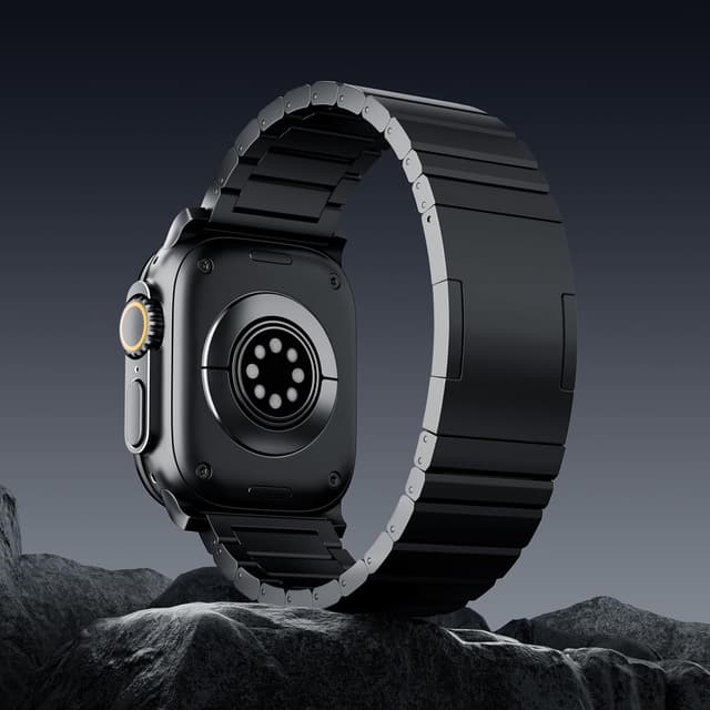 Detalle 2 de LULULOOK Titanium Band for Apple Watch Ultra 3/2/49mm (Grade 2) – DLC-coated, adjustable strap with secure foldover clasp