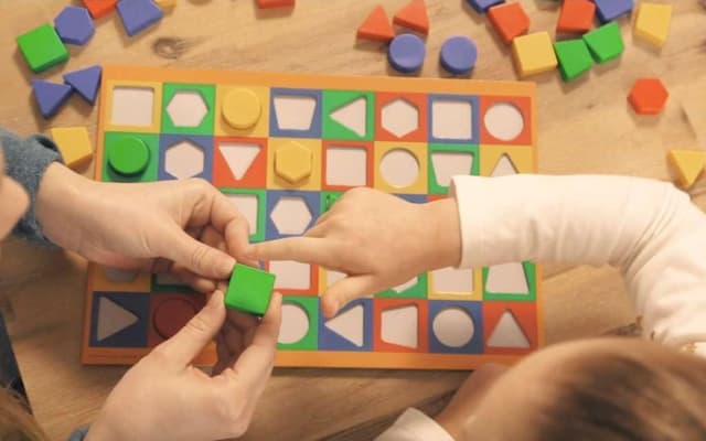 Detalle 2 de Ravensburger Colorama 24921, gioco di assegnazione per bambini 3-6 anni