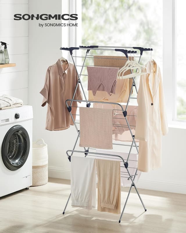 Detalle de SONGMICS Stendibiancheria verticale a torre pieghevole LLR715G01, struttura in acciaio, 42 x 62,5 x 150 cm