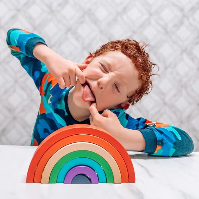 Thumbnail 5 de Jaques of London Stacking Rainbow Toy