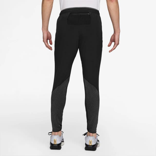 Detalle 2 de Nike Pantalón de hombre 2024