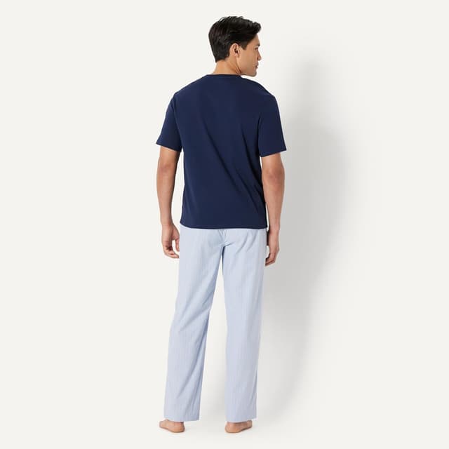 Detalle de Amazon Essentials men’s cotton stretch poplin pyjama set with jersey T-shirt